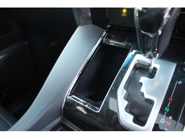 アルファード ２．５Ｓ　Ｃパッケージ　後期型　禁煙車　モデリスタエアロ　サンルーフ　後席モニター　純正９型ナビ　バックカメラ　フルセグＴＶ　温冷黒革　３眼ＬＥＤヘッドライト　シグネチャーイルミ　衝突軽減ブレーキ　レーンキープアシスト（56枚目）