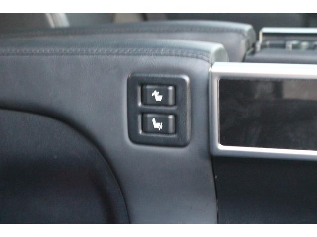 アルファード ２．５Ｓ　Ｃパッケージ　後期型　禁煙車　モデリスタエアロ　サンルーフ　後席モニター　純正９型ナビ　バックカメラ　フルセグＴＶ　温冷黒革　３眼ＬＥＤヘッドライト　シグネチャーイルミ　衝突軽減ブレーキ　レーンキープアシスト（72枚目）