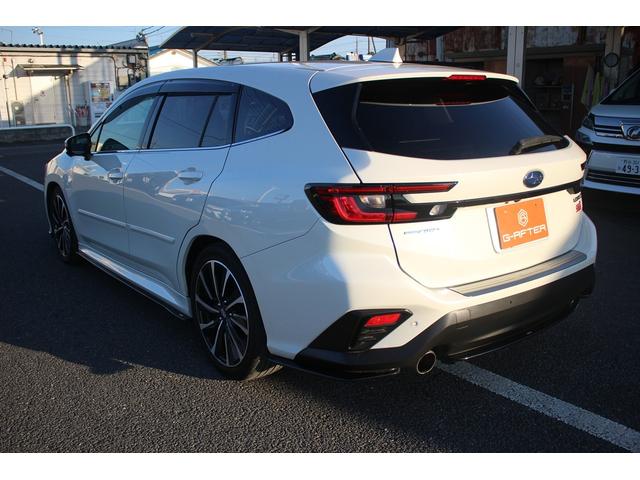 レヴォーグ ＳＴＩスポーツＲ　ＥＸ　禁煙車　サンルーフ　純正１２．３型ナビ　全周囲カメラ　フルセグＴＶ　温熱黒革　電動リアゲート　衝突軽減ブレーキ　レーダークルーズコントロール　レーンキープアシスト　デジタルインナーミラー　ＥＴＣ（15枚目）