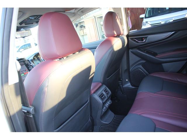 レヴォーグ ＳＴＩスポーツＲ　ＥＸ　禁煙車　サンルーフ　純正１２．３型ナビ　全周囲カメラ　フルセグＴＶ　温熱黒革　電動リアゲート　衝突軽減ブレーキ　レーダークルーズコントロール　レーンキープアシスト　デジタルインナーミラー　ＥＴＣ（42枚目）