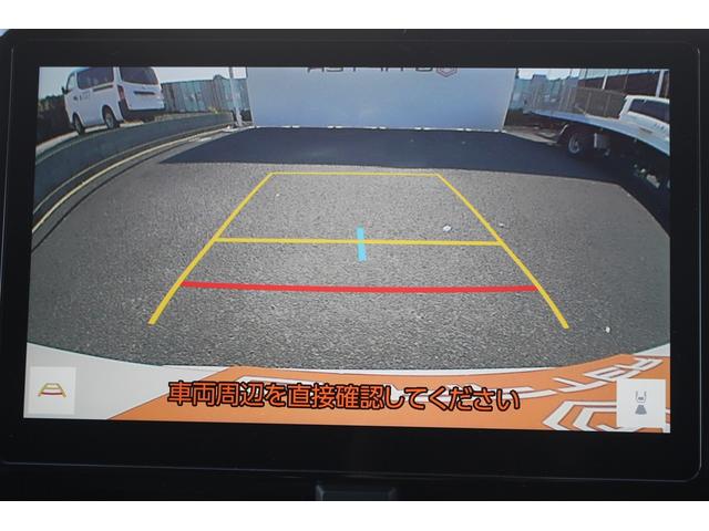 ノア ハイブリッドＳ－Ｚ　禁煙車　純正１０．５インチナビ　１４インチ有機ＥＬ後席モニター　フルセグＴＶ　両側電動スライドドア　バックカメラ　ＬＥＤヘッドライト　ＥＴＣ２．０　ブラインドスポットモニター　シートヒーター（4枚目）