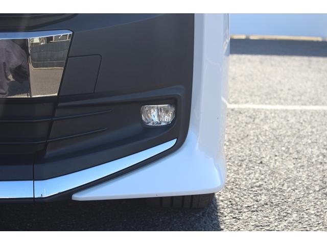 ノア ハイブリッドＳ－Ｚ　禁煙車　純正１０．５インチナビ　１４インチ有機ＥＬ後席モニター　フルセグＴＶ　両側電動スライドドア　バックカメラ　ＬＥＤヘッドライト　ＥＴＣ２．０　ブラインドスポットモニター　シートヒーター（22枚目）