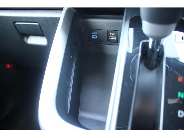 ノア ハイブリッドＳ－Ｚ　禁煙車　純正１０．５インチナビ　１４インチ有機ＥＬ後席モニター　フルセグＴＶ　両側電動スライドドア　バックカメラ　ＬＥＤヘッドライト　ＥＴＣ２．０　ブラインドスポットモニター　シートヒーター（60枚目）