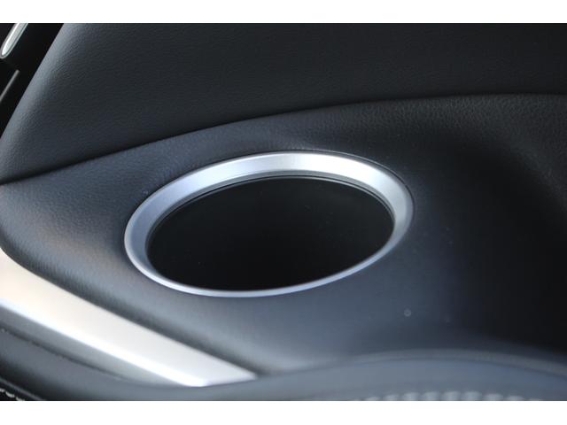 ノア ハイブリッドＳ－Ｚ　禁煙車　純正１０．５インチナビ　１４インチ有機ＥＬ後席モニター　フルセグＴＶ　両側電動スライドドア　バックカメラ　ＬＥＤヘッドライト　ＥＴＣ２．０　ブラインドスポットモニター　シートヒーター（65枚目）