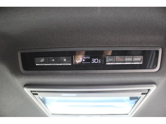 ノア ハイブリッドＳ－Ｚ　禁煙車　純正１０．５インチナビ　１４インチ有機ＥＬ後席モニター　フルセグＴＶ　両側電動スライドドア　バックカメラ　ＬＥＤヘッドライト　ＥＴＣ２．０　ブラインドスポットモニター　シートヒーター（73枚目）