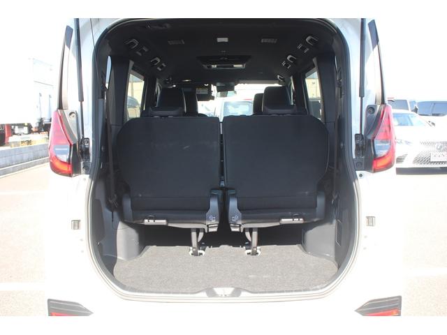 ノア ハイブリッドＳ－Ｚ　禁煙車　純正１０．５インチナビ　１４インチ有機ＥＬ後席モニター　フルセグＴＶ　両側電動スライドドア　バックカメラ　ＬＥＤヘッドライト　ＥＴＣ２．０　ブラインドスポットモニター　シートヒーター（79枚目）