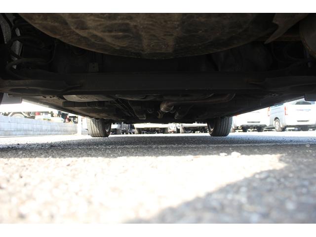 キックス Ｘ　ツートーンインテリアエディション　禁煙車　ｃａｒｒｏｚｚｅｒｉａ９インチナビ　フルセグＴＶ　全周囲カメラ　ＬＥＤヘッドライト　プロパイロット　デジタルインナーミラー　ＥＴＣ　シートヒーター　純正１７インチアルミホイール（30枚目）