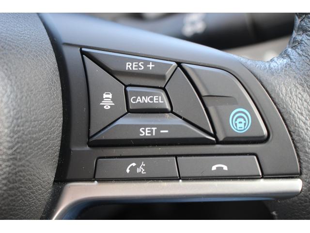 キックス Ｘ　ツートーンインテリアエディション　禁煙車　ｃａｒｒｏｚｚｅｒｉａ９インチナビ　フルセグＴＶ　全周囲カメラ　ＬＥＤヘッドライト　プロパイロット　デジタルインナーミラー　ＥＴＣ　シートヒーター　純正１７インチアルミホイール（47枚目）