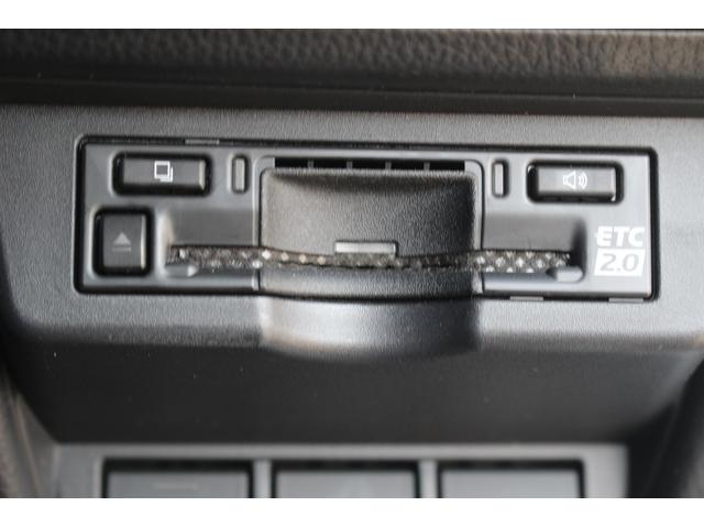 プリウス Ｚ　禁煙車　ワンオーナー　モデリスタエアロ　純正１２．３インチナビ　全周囲カメラ　黒革シート　デジタルインナーミラー　ＥＴＣ２．０　レーダークルーズコントロール　ブラインドスポットモニター（7枚目）