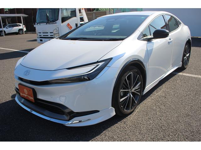 プリウス Ｚ　禁煙車　ワンオーナー　モデリスタエアロ　純正１２．３インチナビ　全周囲カメラ　黒革シート　デジタルインナーミラー　ＥＴＣ２．０　レーダークルーズコントロール　ブラインドスポットモニター（10枚目）