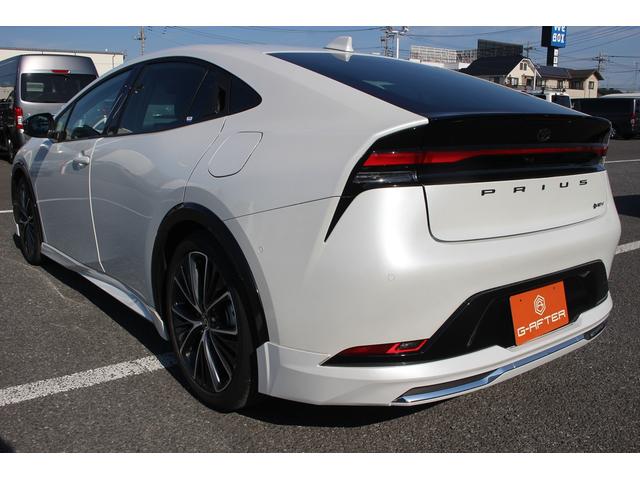 プリウス Ｚ　禁煙車　ワンオーナー　モデリスタエアロ　純正１２．３インチナビ　全周囲カメラ　黒革シート　デジタルインナーミラー　ＥＴＣ２．０　レーダークルーズコントロール　ブラインドスポットモニター（12枚目）