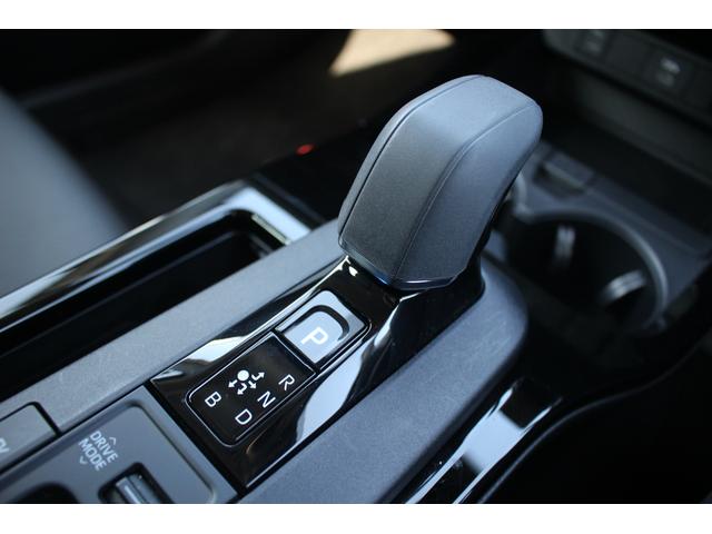 プリウス Ｚ　禁煙車　ワンオーナー　モデリスタエアロ　純正１２．３インチナビ　全周囲カメラ　黒革シート　デジタルインナーミラー　ＥＴＣ２．０　レーダークルーズコントロール　ブラインドスポットモニター（44枚目）