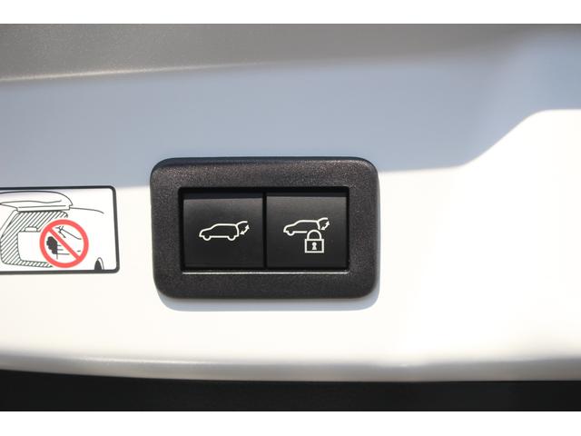 プリウス Ｚ　禁煙車　ワンオーナー　モデリスタエアロ　純正１２．３インチナビ　全周囲カメラ　黒革シート　デジタルインナーミラー　ＥＴＣ２．０　レーダークルーズコントロール　ブラインドスポットモニター（72枚目）