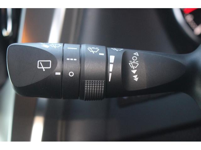 アルファード ２．５Ｓ　サンルーフ　純正９型ナビ　モデリスタエアロ　両側電動スライドドア　バックカメラ　レーダークルーズコントロール　ＥＴＣ　３眼ＬＥＤヘッドライト　フルセグＴＶ　クリアランスソナー　バックカメラ（57枚目）