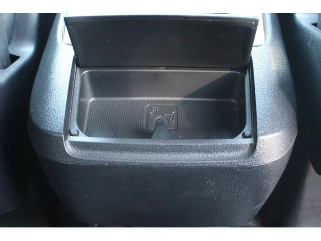 アルファード ２．５Ｓ　サンルーフ　純正９型ナビ　モデリスタエアロ　両側電動スライドドア　バックカメラ　レーダークルーズコントロール　ＥＴＣ　３眼ＬＥＤヘッドライト　フルセグＴＶ　クリアランスソナー　バックカメラ（66枚目）