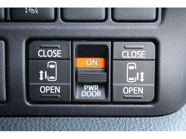 ヴォクシー ＺＳ　煌ＩＩ　禁煙車　カロッツェリア８インチナビ　モデリスタフルエアロ　バックカメラ　アルパイン後席モニター　ＬＥＤヘッドライト　両側電動スライドドア　ＥＴＣ　純正１６インチアルミホイール　プッシュスタート（5枚目）