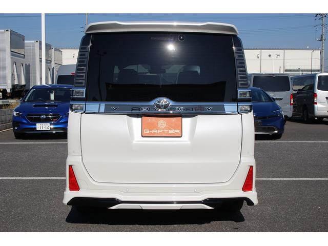 ヴォクシー ＺＳ　煌ＩＩ　禁煙車　カロッツェリア８インチナビ　モデリスタフルエアロ　バックカメラ　アルパイン後席モニター　ＬＥＤヘッドライト　両側電動スライドドア　ＥＴＣ　純正１６インチアルミホイール　プッシュスタート（14枚目）