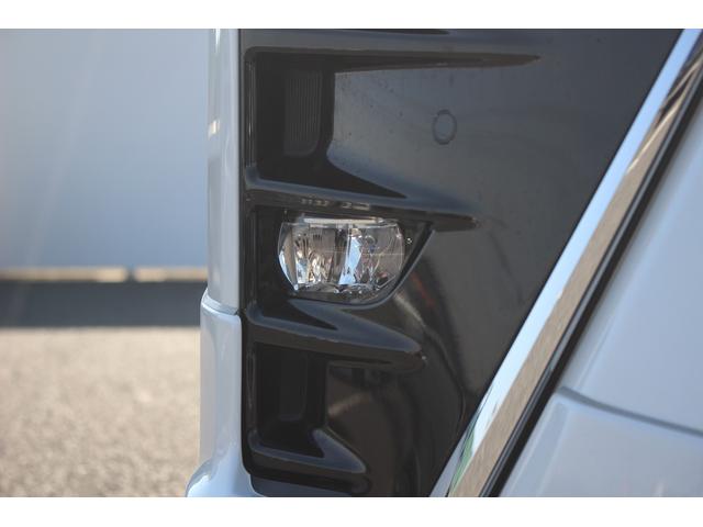 ヴォクシー ＺＳ　煌ＩＩ　禁煙車　カロッツェリア８インチナビ　モデリスタフルエアロ　バックカメラ　アルパイン後席モニター　ＬＥＤヘッドライト　両側電動スライドドア　ＥＴＣ　純正１６インチアルミホイール　プッシュスタート（23枚目）