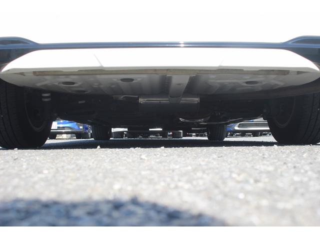 ヴォクシー ＺＳ　煌ＩＩ　禁煙車　カロッツェリア８インチナビ　モデリスタフルエアロ　バックカメラ　アルパイン後席モニター　ＬＥＤヘッドライト　両側電動スライドドア　ＥＴＣ　純正１６インチアルミホイール　プッシュスタート（29枚目）