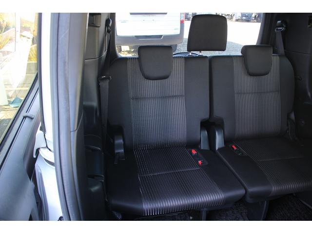 ヴォクシー ＺＳ　煌ＩＩ　禁煙車　カロッツェリア８インチナビ　モデリスタフルエアロ　バックカメラ　アルパイン後席モニター　ＬＥＤヘッドライト　両側電動スライドドア　ＥＴＣ　純正１６インチアルミホイール　プッシュスタート（36枚目）