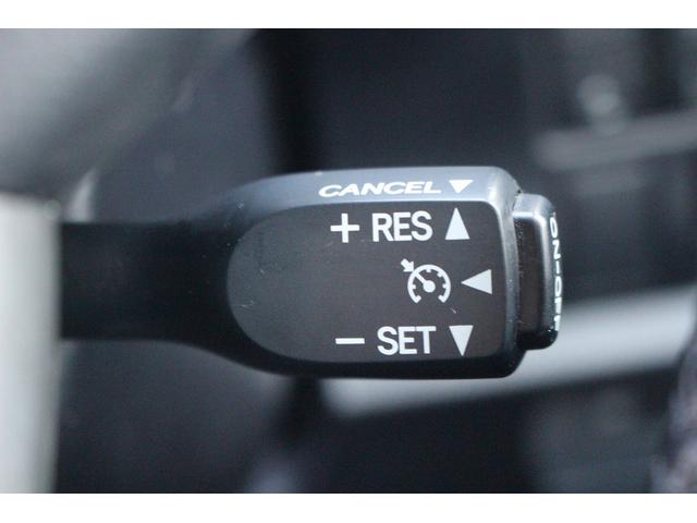 ヴォクシー ＺＳ　煌ＩＩ　禁煙車　カロッツェリア８インチナビ　モデリスタフルエアロ　バックカメラ　アルパイン後席モニター　ＬＥＤヘッドライト　両側電動スライドドア　ＥＴＣ　純正１６インチアルミホイール　プッシュスタート（51枚目）