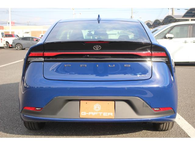 プリウス Ｕ　禁煙車　純正８インチナビ　フルセグＴＶ　全周囲カメラ　衝突軽減システム　ＬＥＤヘッドライト　レーダークルーズコントロール　ＥＴＣ２．０　オートライト　１００Ｖ電源　Ｂｌｕｅｔｏｏｔｈ（14枚目）