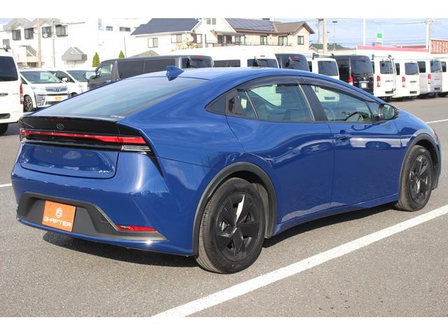 プリウス Ｕ　禁煙車　純正８インチナビ　フルセグＴＶ　全周囲カメラ　衝突軽減システム　ＬＥＤヘッドライト　レーダークルーズコントロール　ＥＴＣ２．０　オートライト　１００Ｖ電源　Ｂｌｕｅｔｏｏｔｈ（15枚目）