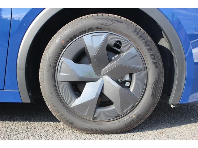 プリウス Ｕ　禁煙車　純正８インチナビ　フルセグＴＶ　全周囲カメラ　衝突軽減システム　ＬＥＤヘッドライト　レーダークルーズコントロール　ＥＴＣ２．０　オートライト　１００Ｖ電源　Ｂｌｕｅｔｏｏｔｈ（17枚目）