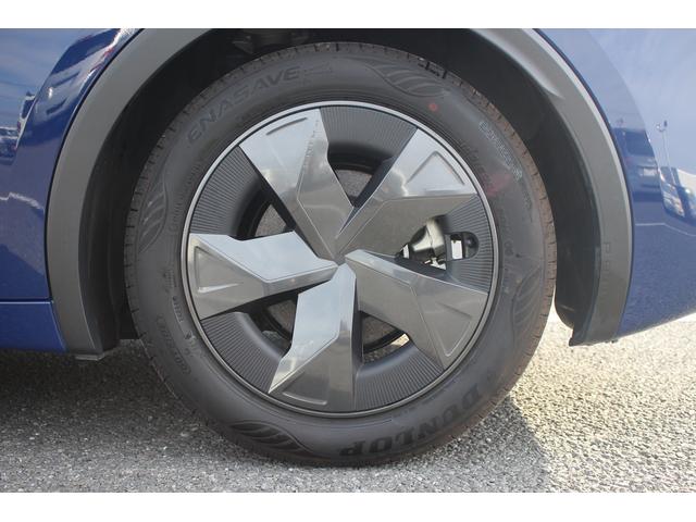 プリウス Ｕ　禁煙車　純正８インチナビ　フルセグＴＶ　全周囲カメラ　衝突軽減システム　ＬＥＤヘッドライト　レーダークルーズコントロール　ＥＴＣ２．０　オートライト　１００Ｖ電源　Ｂｌｕｅｔｏｏｔｈ（19枚目）