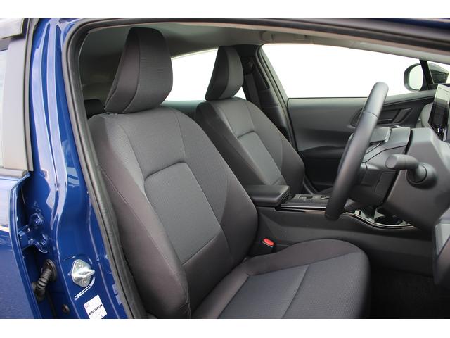 プリウス Ｕ　禁煙車　純正８インチナビ　フルセグＴＶ　全周囲カメラ　衝突軽減システム　ＬＥＤヘッドライト　レーダークルーズコントロール　ＥＴＣ２．０　オートライト　１００Ｖ電源　Ｂｌｕｅｔｏｏｔｈ（29枚目）