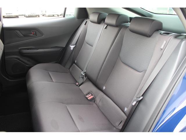 プリウス Ｕ　禁煙車　純正８インチナビ　フルセグＴＶ　全周囲カメラ　衝突軽減システム　ＬＥＤヘッドライト　レーダークルーズコントロール　ＥＴＣ２．０　オートライト　１００Ｖ電源　Ｂｌｕｅｔｏｏｔｈ（33枚目）