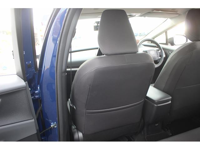 プリウス Ｕ　禁煙車　純正８インチナビ　フルセグＴＶ　全周囲カメラ　衝突軽減システム　ＬＥＤヘッドライト　レーダークルーズコントロール　ＥＴＣ２．０　オートライト　１００Ｖ電源　Ｂｌｕｅｔｏｏｔｈ（35枚目）