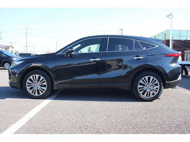 ハリアー Ｚ　レザーパッケージ　禁煙車　純正１２．３インチナビ　ＪＢＬ　全周囲カメラ　　フルセグＴＶ　シートヒーター　シートエアコン　ヘッドアップディスプレイ　ステアリングヒーター　トヨタセーフティーセンス　電動リアゲート　ＥＴＣ（10枚目）