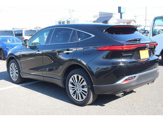 ハリアー Ｚ　レザーパッケージ　禁煙車　純正１２．３インチナビ　ＪＢＬ　全周囲カメラ　　フルセグＴＶ　シートヒーター　シートエアコン　ヘッドアップディスプレイ　ステアリングヒーター　トヨタセーフティーセンス　電動リアゲート　ＥＴＣ（11枚目）