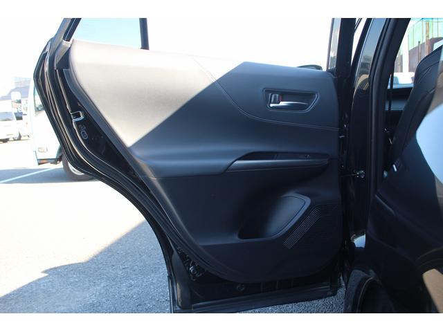 ハリアー Ｚ　レザーパッケージ　禁煙車　純正１２．３インチナビ　ＪＢＬ　全周囲カメラ　　フルセグＴＶ　シートヒーター　シートエアコン　ヘッドアップディスプレイ　ステアリングヒーター　トヨタセーフティーセンス　電動リアゲート　ＥＴＣ（27枚目）