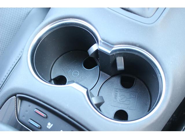 ハリアー Ｚ　レザーパッケージ　禁煙車　純正１２．３インチナビ　ＪＢＬ　全周囲カメラ　　フルセグＴＶ　シートヒーター　シートエアコン　ヘッドアップディスプレイ　ステアリングヒーター　トヨタセーフティーセンス　電動リアゲート　ＥＴＣ（46枚目）