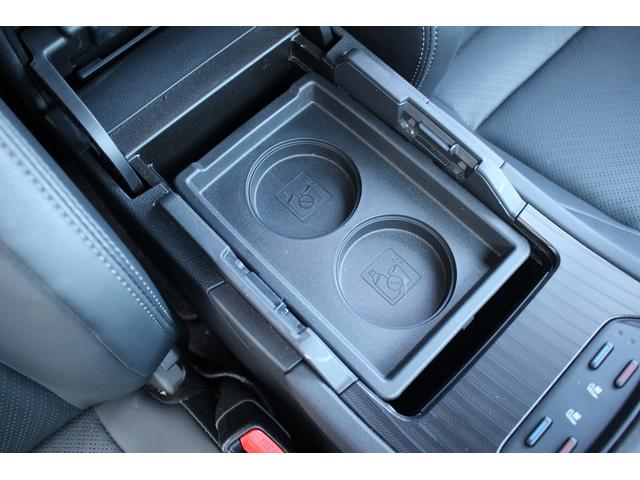 ハリアー Ｚ　レザーパッケージ　禁煙車　純正１２．３インチナビ　ＪＢＬ　全周囲カメラ　　フルセグＴＶ　シートヒーター　シートエアコン　ヘッドアップディスプレイ　ステアリングヒーター　トヨタセーフティーセンス　電動リアゲート　ＥＴＣ（48枚目）