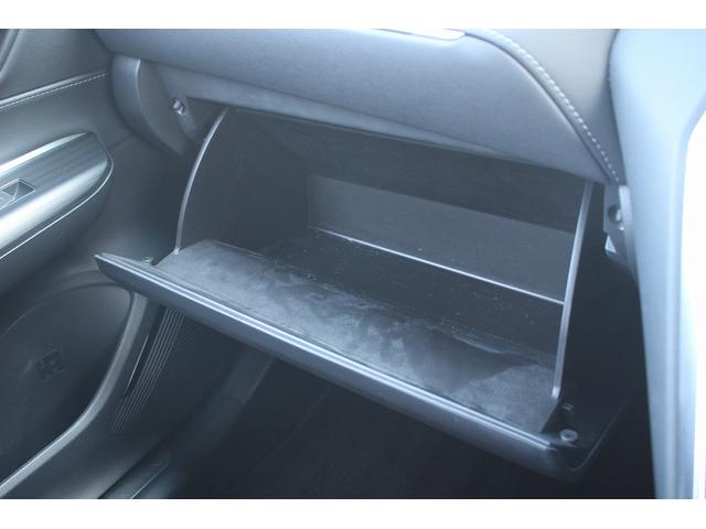 ハリアー Ｚ　レザーパッケージ　禁煙車　純正１２．３インチナビ　ＪＢＬ　全周囲カメラ　　フルセグＴＶ　シートヒーター　シートエアコン　ヘッドアップディスプレイ　ステアリングヒーター　トヨタセーフティーセンス　電動リアゲート　ＥＴＣ（55枚目）