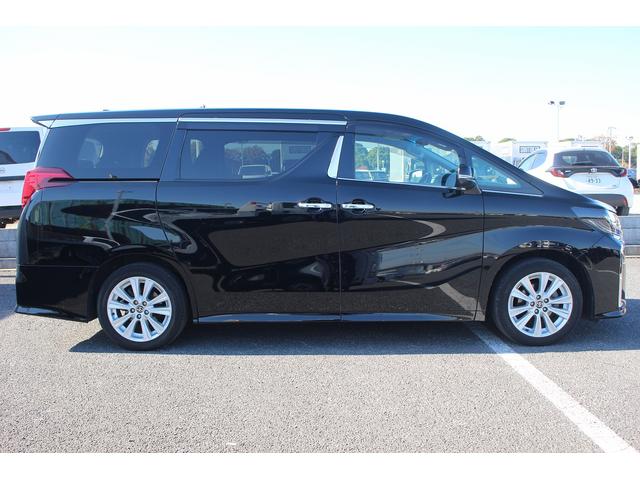 アルファード ２．５Ｓ　後期　禁煙車　ＤＲ９インチナビ　フルセグＴＶ　バックカメラ　トヨタセーフティーセンス　後席モニター　ＬＥＤヘッドライト　ＥＴＣ２．０　両側電動スライドドア　電動格納ミラー　純正１８インチＡＷ（15枚目）