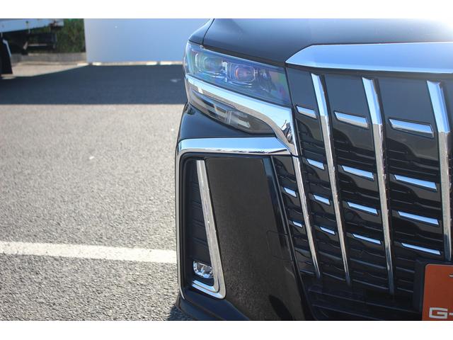 アルファード ２．５Ｓ　後期　禁煙車　ＤＲ９インチナビ　フルセグＴＶ　バックカメラ　トヨタセーフティーセンス　後席モニター　ＬＥＤヘッドライト　ＥＴＣ２．０　両側電動スライドドア　電動格納ミラー　純正１８インチＡＷ（20枚目）