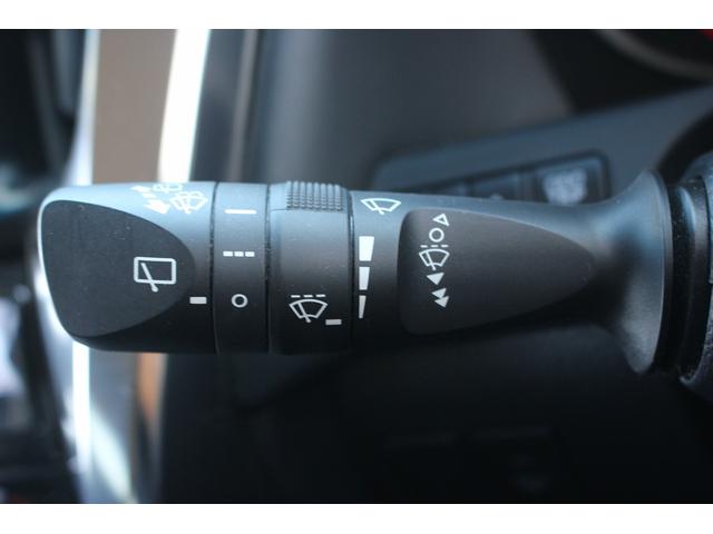 アルファード ２．５Ｓ　後期　禁煙車　ＤＲ９インチナビ　フルセグＴＶ　バックカメラ　トヨタセーフティーセンス　後席モニター　ＬＥＤヘッドライト　ＥＴＣ２．０　両側電動スライドドア　電動格納ミラー　純正１８インチＡＷ（47枚目）