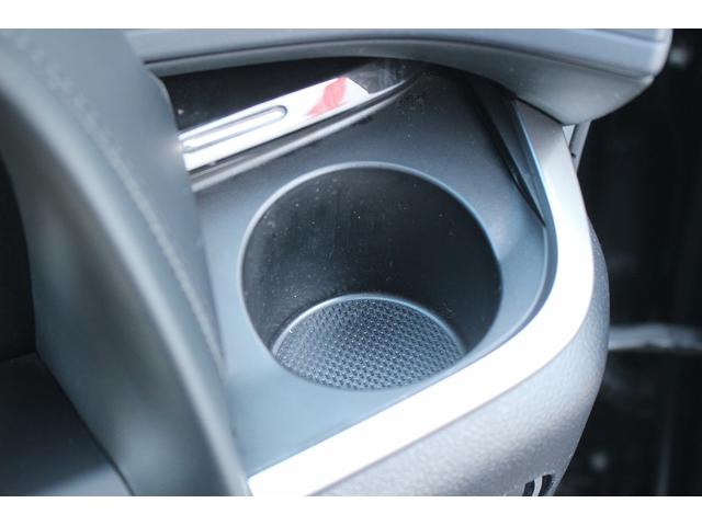 アルファード ２．５Ｓ　後期　禁煙車　ＤＲ９インチナビ　フルセグＴＶ　バックカメラ　トヨタセーフティーセンス　後席モニター　ＬＥＤヘッドライト　ＥＴＣ２．０　両側電動スライドドア　電動格納ミラー　純正１８インチＡＷ（49枚目）