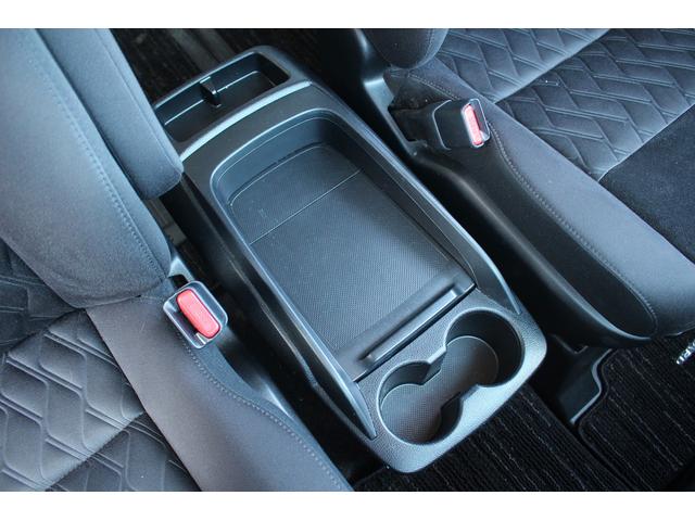 アルファード ２．５Ｓ　後期　禁煙車　ＤＲ９インチナビ　フルセグＴＶ　バックカメラ　トヨタセーフティーセンス　後席モニター　ＬＥＤヘッドライト　ＥＴＣ２．０　両側電動スライドドア　電動格納ミラー　純正１８インチＡＷ（57枚目）