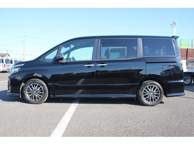 ヴォクシー ＺＳ　煌　禁煙車　エクリプス７インチナビ　バックカメラ　フルセグＴＶ　両側電動スライドドア　トヨタセーフティーセンス　ＬＥＤヘッドライト　ＤＲ１６インチナビ　アルパイン後席モニター　スマートキー　ＥＴＣ（11枚目）