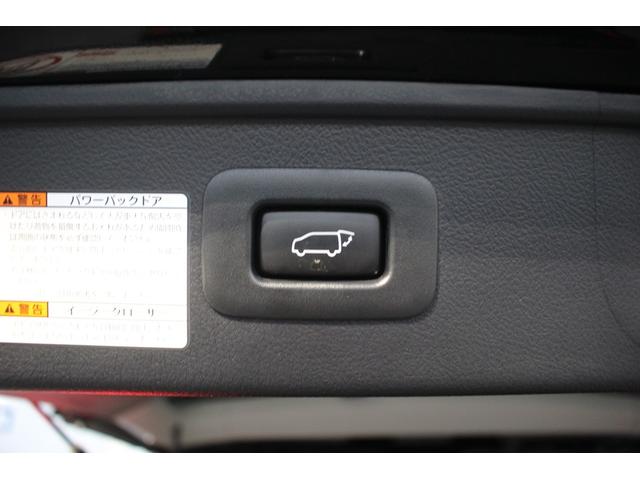 アルファード ２．５Ｓ　Ｃパッケージ　後期型　禁煙車　サンルーフ　純正９型ナビ　フルセグＴＶ　バックカメラ　後席モニター　３眼ＬＥＤヘッドライト　ＥＴＣ　両側電動スライドドア　レーダークルーズコントロール　電動リアゲート　黒革シート（7枚目）