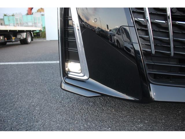 アルファード ２．５Ｓ　Ｃパッケージ　後期型　禁煙車　サンルーフ　純正９型ナビ　フルセグＴＶ　バックカメラ　後席モニター　３眼ＬＥＤヘッドライト　ＥＴＣ　両側電動スライドドア　レーダークルーズコントロール　電動リアゲート　黒革シート（22枚目）