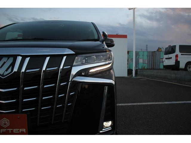 アルファード ２．５Ｓ　Ｃパッケージ　後期型　禁煙車　サンルーフ　純正９型ナビ　フルセグＴＶ　バックカメラ　後席モニター　３眼ＬＥＤヘッドライト　ＥＴＣ　両側電動スライドドア　レーダークルーズコントロール　電動リアゲート　黒革シート（23枚目）