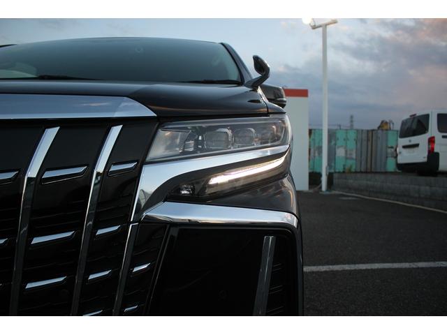アルファード ２．５Ｓ　Ｃパッケージ　後期型　禁煙車　サンルーフ　純正９型ナビ　フルセグＴＶ　バックカメラ　後席モニター　３眼ＬＥＤヘッドライト　ＥＴＣ　両側電動スライドドア　レーダークルーズコントロール　電動リアゲート　黒革シート（24枚目）