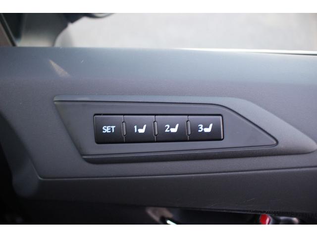 アルファード ２．５Ｓ　Ｃパッケージ　後期型　禁煙車　サンルーフ　純正９型ナビ　フルセグＴＶ　バックカメラ　後席モニター　３眼ＬＥＤヘッドライト　ＥＴＣ　両側電動スライドドア　レーダークルーズコントロール　電動リアゲート　黒革シート（70枚目）