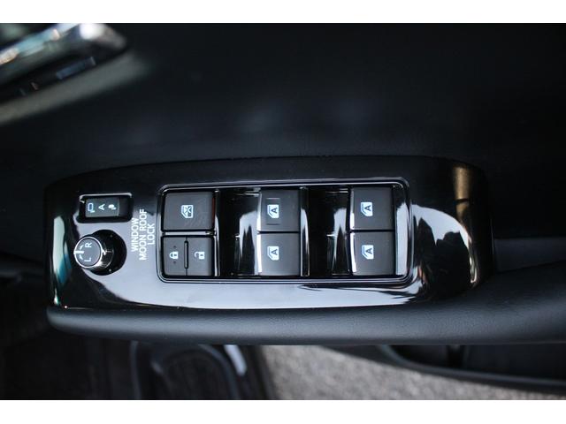 アルファード ２．５Ｓ　Ｃパッケージ　後期型　禁煙車　サンルーフ　純正９型ナビ　フルセグＴＶ　バックカメラ　後席モニター　３眼ＬＥＤヘッドライト　ＥＴＣ　両側電動スライドドア　レーダークルーズコントロール　電動リアゲート　黒革シート（71枚目）